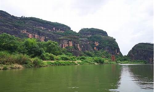 龙虎山旅游攻略(龙虎山旅游攻略一日游线路图高清)