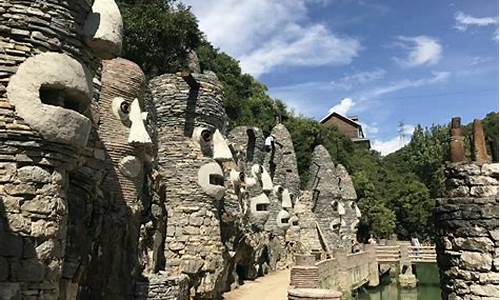 贵州花溪旅游景点(贵州花溪旅游景点推荐)